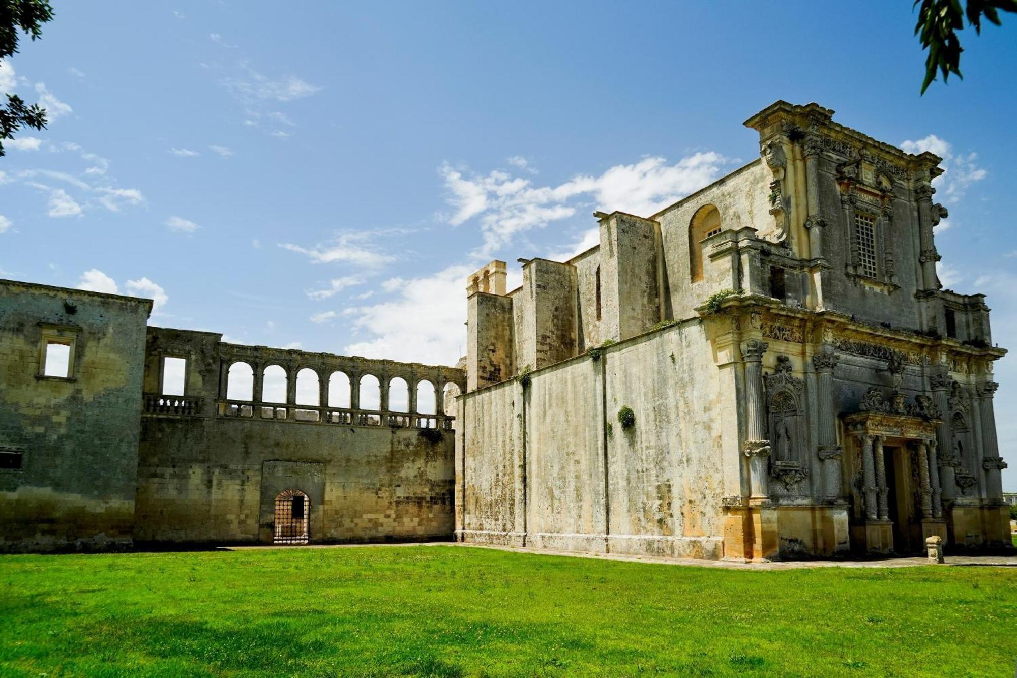 Tenuta Ricco With Pool And Garden Cursi Exterior foto